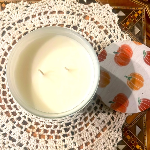 Pumpkin Spice Scented Candle - Picture 1 of 10
